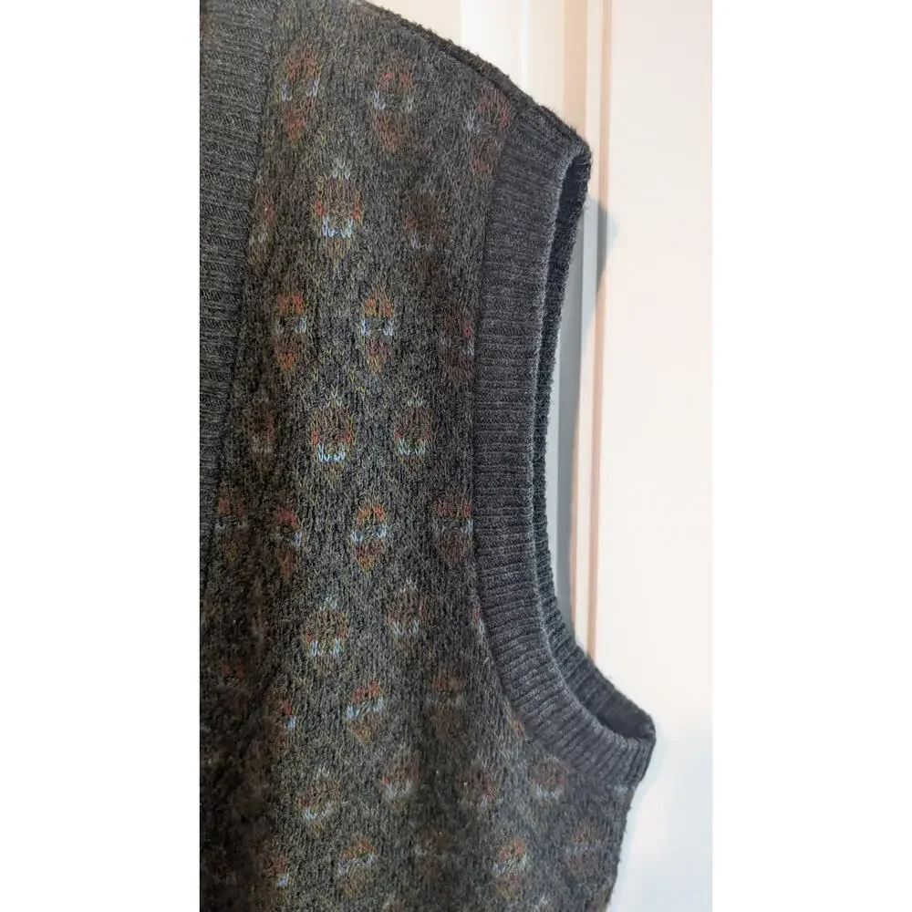 Vintage Sweater Vest Mens XL Gray Wool Geometric 90s Preppy Academia Grandpacore